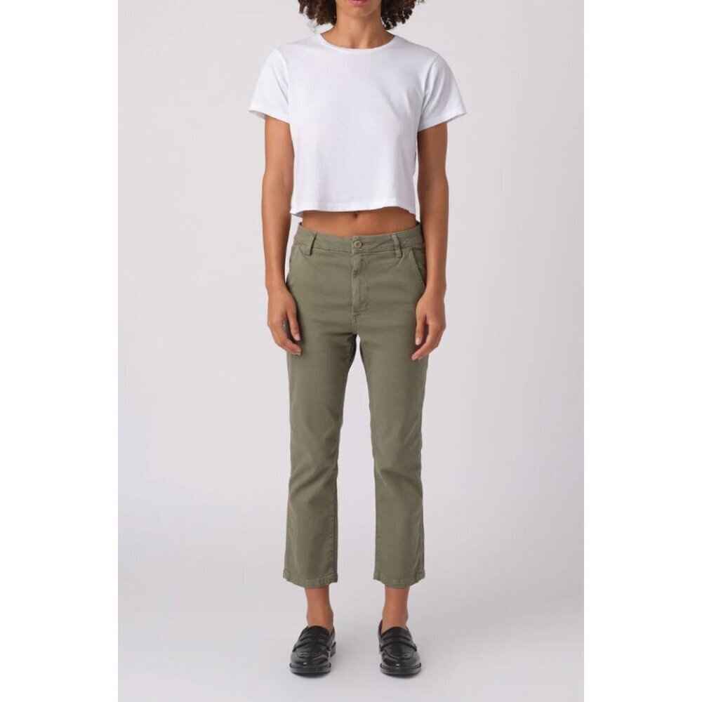 AMO Easy Trouser in Surplus Green Size 30 Straight Leg